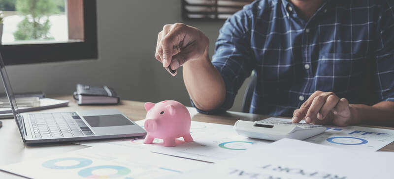 pricing strategy concept with a pink piggy bank